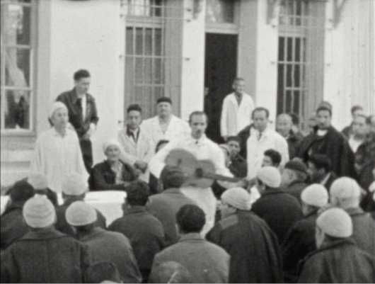"Tenter l'art pour soigner. À l’hôpital psychiatrique de Blida-Joinville durant les années 1960"