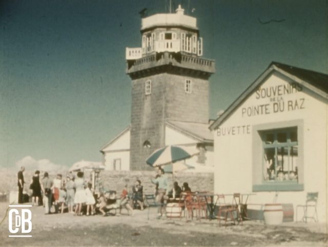 Touristerezh puilh e Breizh - An araokaat