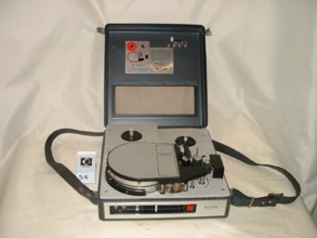 Port a pack Videocorder DV 2400 CE