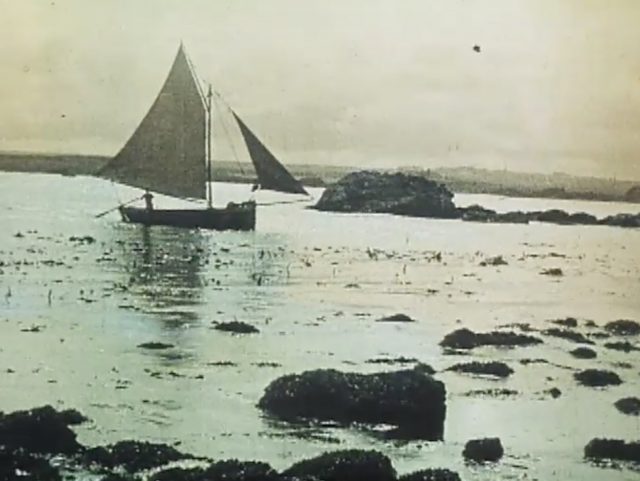 Au pays des pêcheurs - Cinémathèque de Bretagne v2.jpg