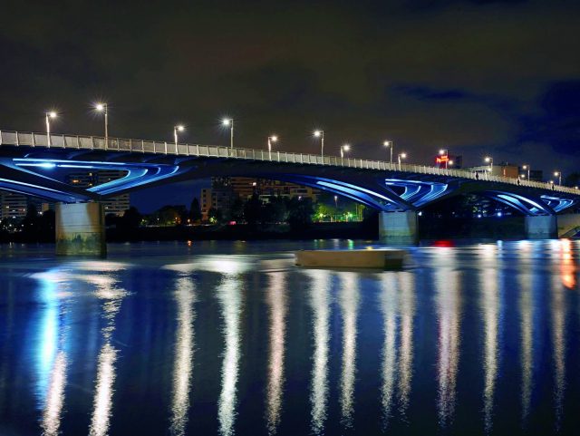 Sous les arches nantaises, le génie des ponts