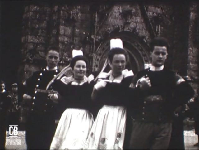 locronan 6970.jpg