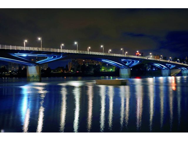 Sous les arches nantaises, le génie des ponts