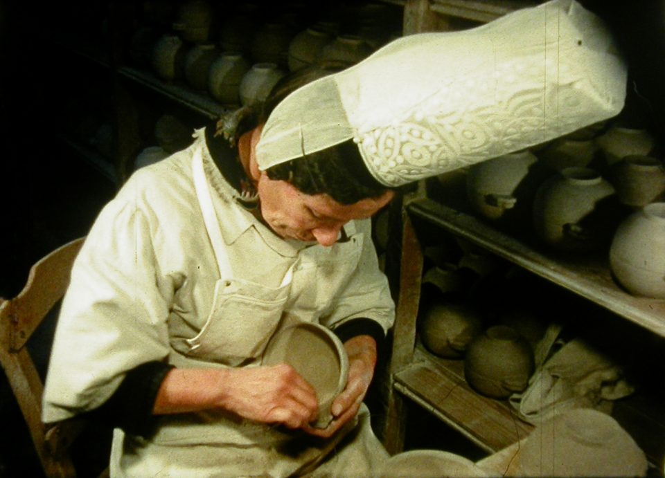 Exposition "Esprits de faïence, vierges et saints de Quimper"