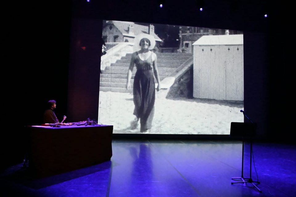 Gouel ar Filmoù e Douarnenez : sine-sonadeg "Memoires de femmes"