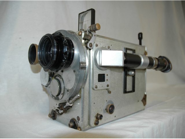 Caméra 35 mm type Caméréclair de Eclair